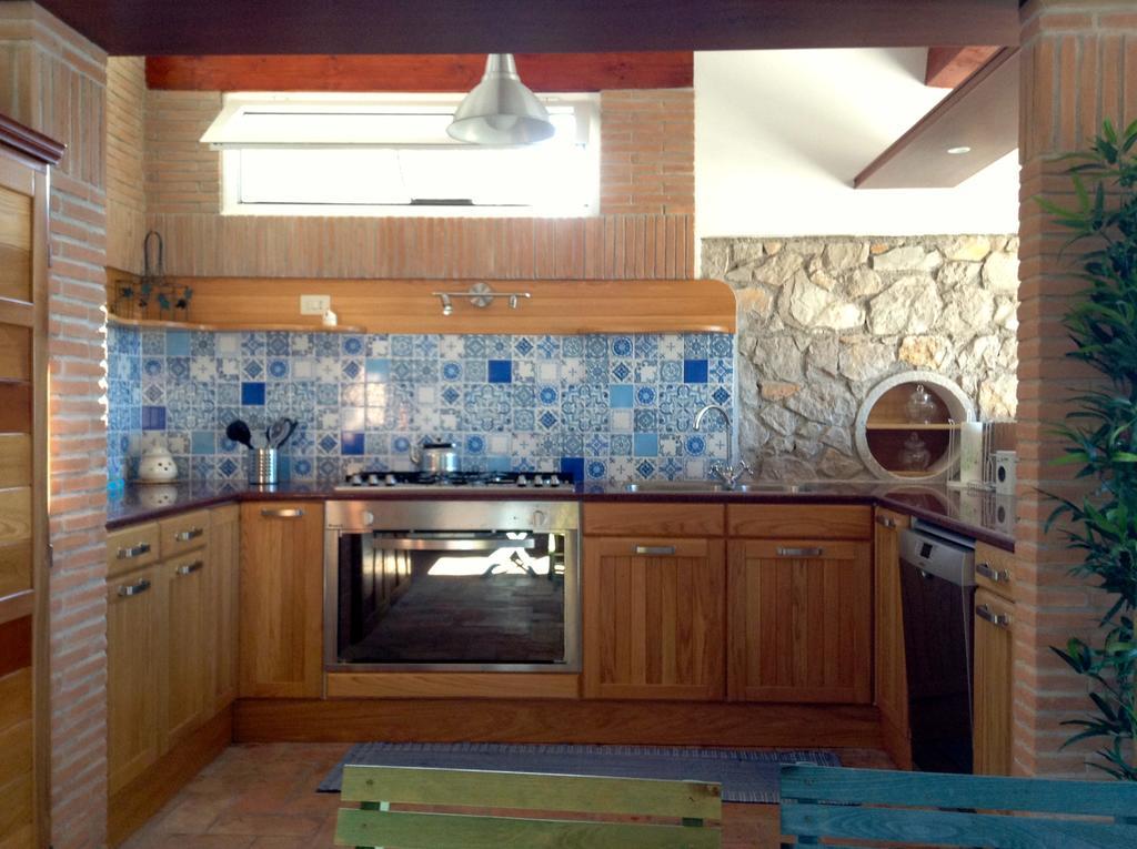 Villa "Ai Galli" Terracina Kültér fotó